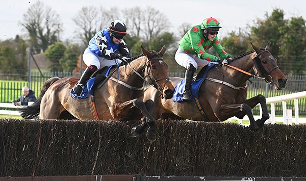 Whiskey Lullaby, near side, beats Galon De Vauzelle by a short head