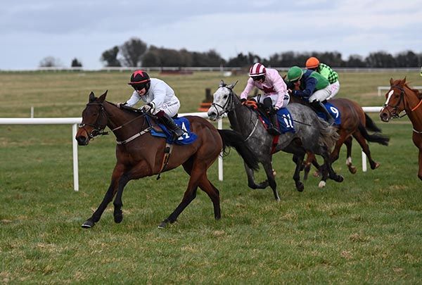 West End Victory makes a winning debut