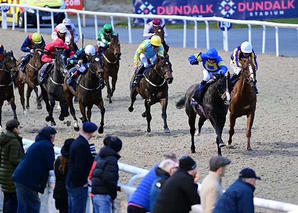 Almendares wins under Andrew Slattery