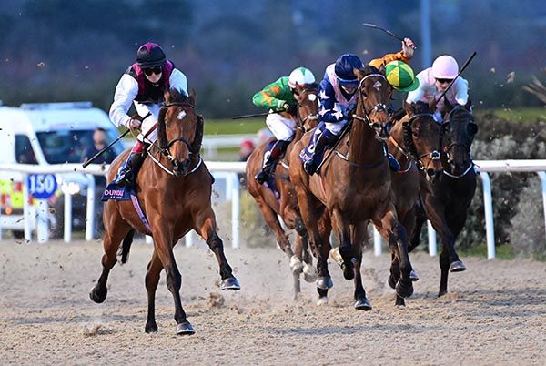 S'all Good Man (nearest) comes to win under Neve Bennett