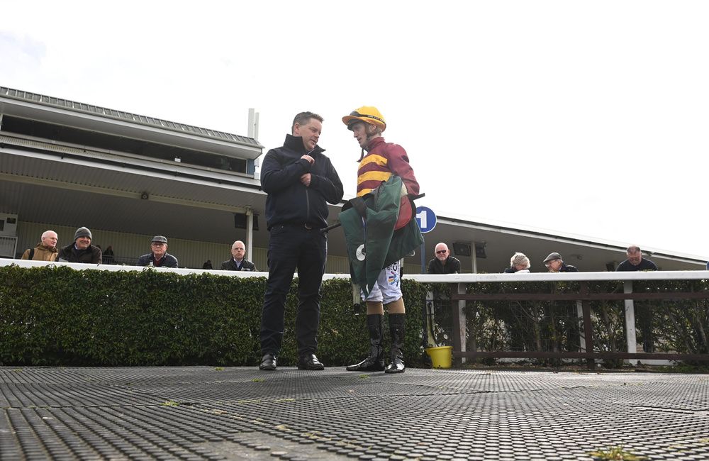 Paddy Twomey and Billy Lee team up with King Cuan at Naas 