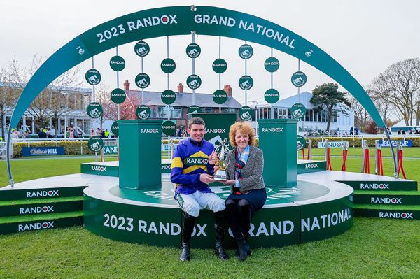 Lucinda Russell with Derek Fox