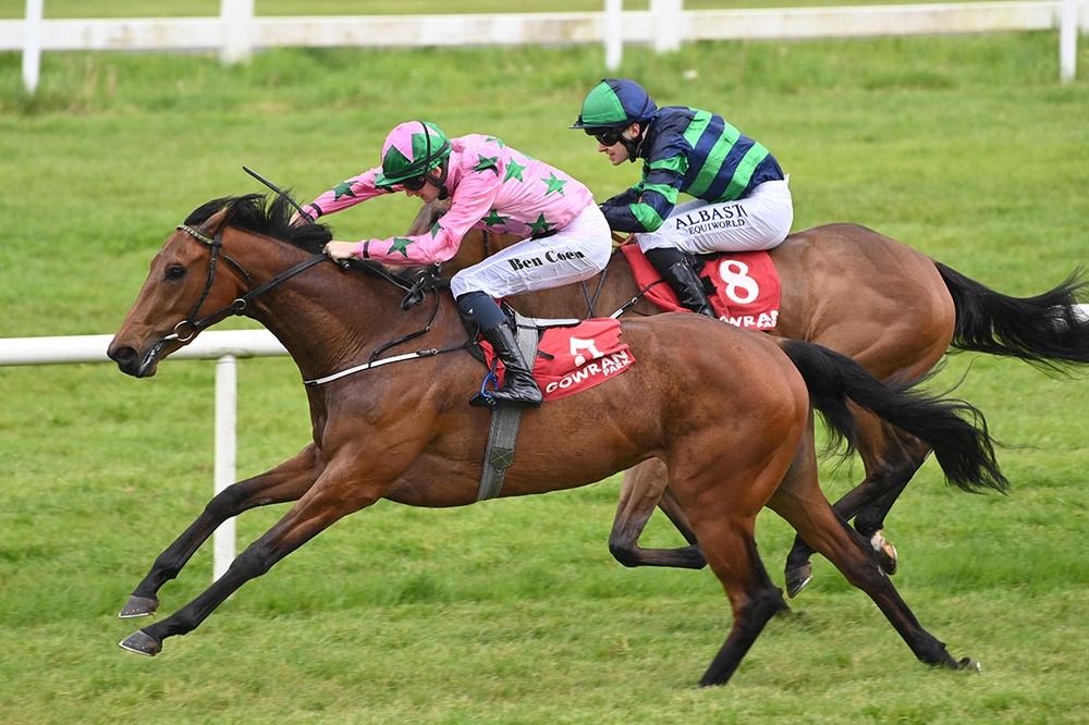 Cadeau Belle and Ben Coen beat Finsceal Go Deo 