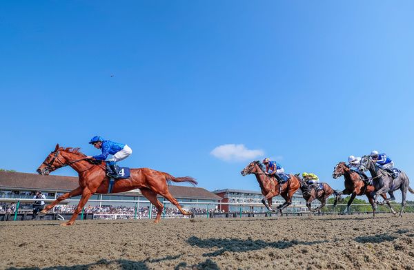 Eternal Hope winning at Lingfield