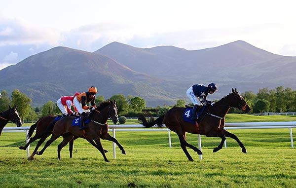 Naruto makes all under Jody Townend  