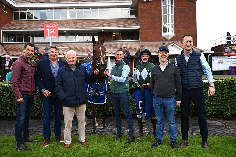 Winter Fog pictured with connections 