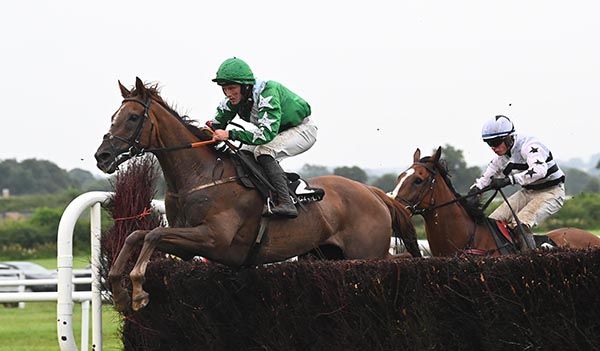 Pakens Rock delights trainer Barry Murphy