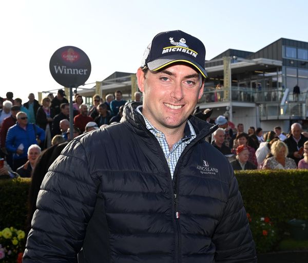 Trainer Emmet Mullins sends Slate Lane to Haydock in search of a four-timer 