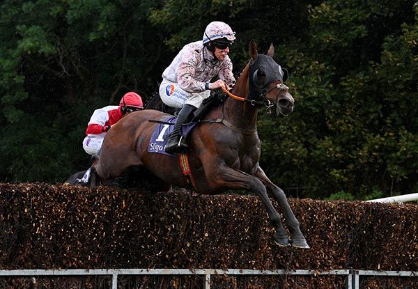 Room To Roam and Thomas Reilly pictured on their way to victory