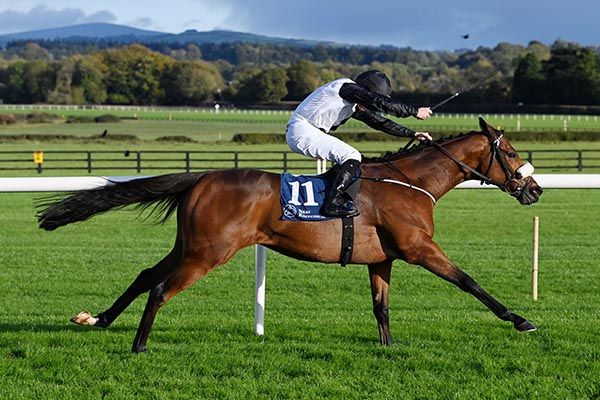 Facethepuckout and Leigh Roche 