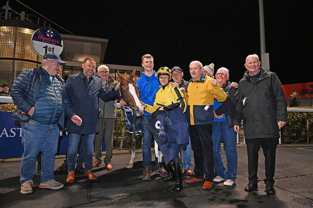 Dun Na Sead and Oisin McSweeney won for owners Kildare Racing Syndicate and trainer Danny Murphy 