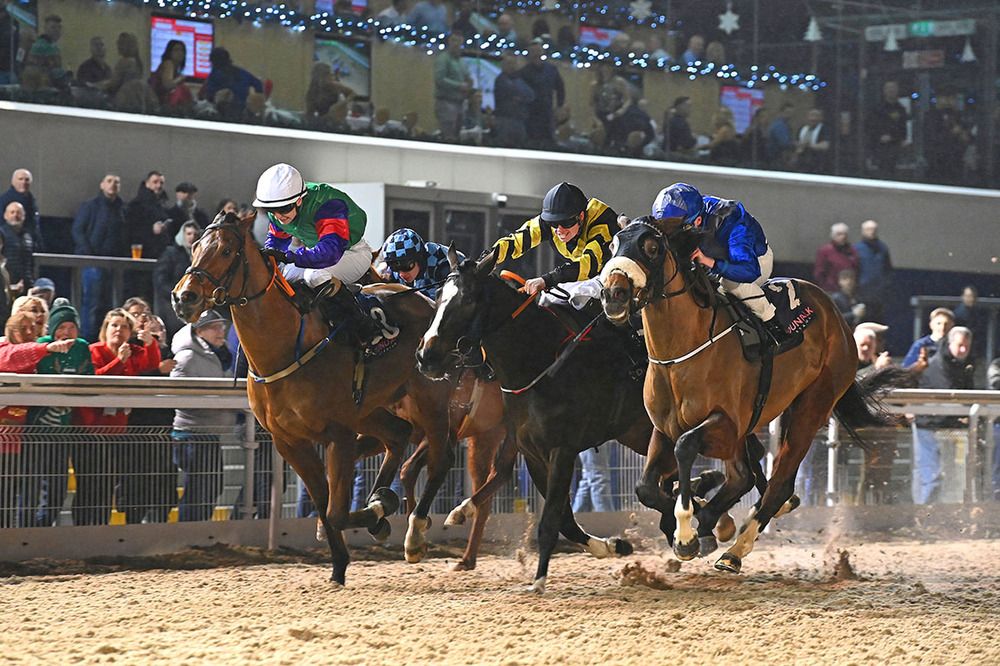 Sioux Princess (right) and Jamie Powell 
