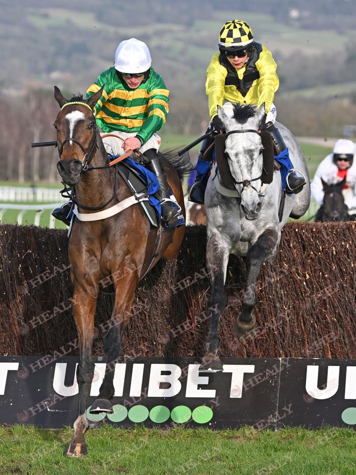 Jonbon and James Bowen (left)