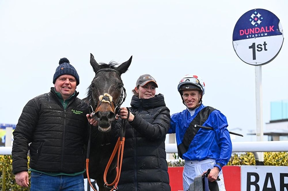 Prince Of Abington and Oisin McSweeney with trainer Jenny Lynch and owner Barry Cash