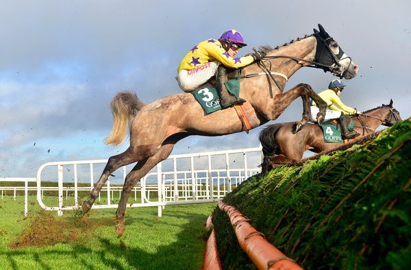 Leopardstown 3-February-2024. Goffs Irish Arkle Novice Chase (Grade 1).Il Etait Temps and Danny Mullins jumping the 2nd fence in style on way to win for trainer Willie Mullins.Healy Racing