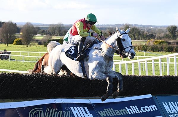 Daniel King rides Young Dev to the front