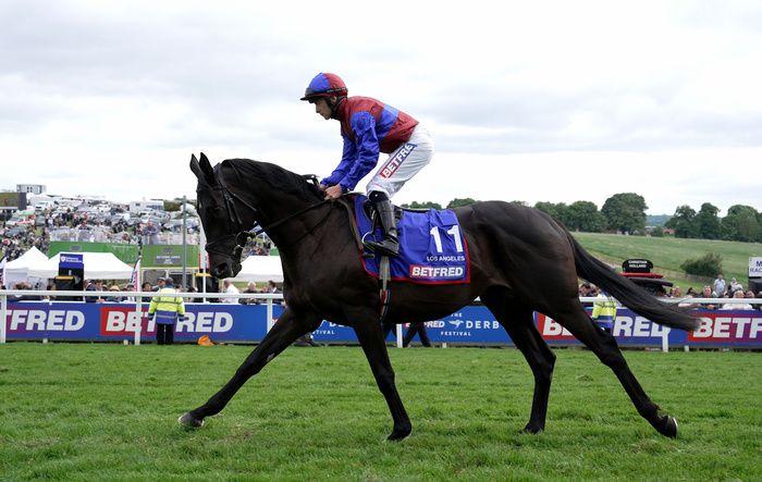 Los Angeles and Wayne Lordan