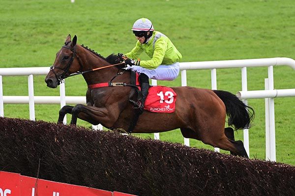 A fine shot of Paddy O'Hanlon and Mousey Brown