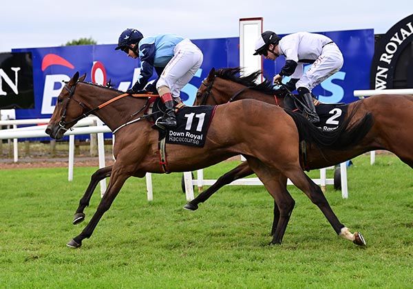 Calmafterthestorm and Siobhan Rutledge know where the winning post is
