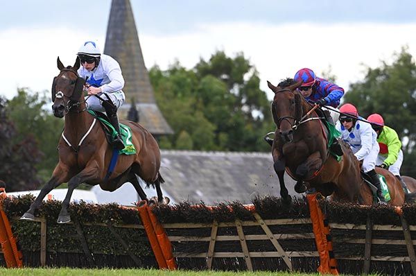 Inforapenny (right, Aidan Kelly) ultimately came out best after an exciting tussle with Hypersonic Missile