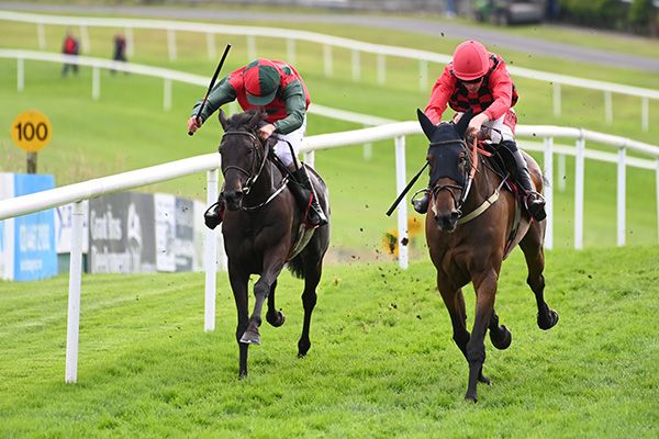 Blacksmiths Forge (left) reels in Cap Bernat