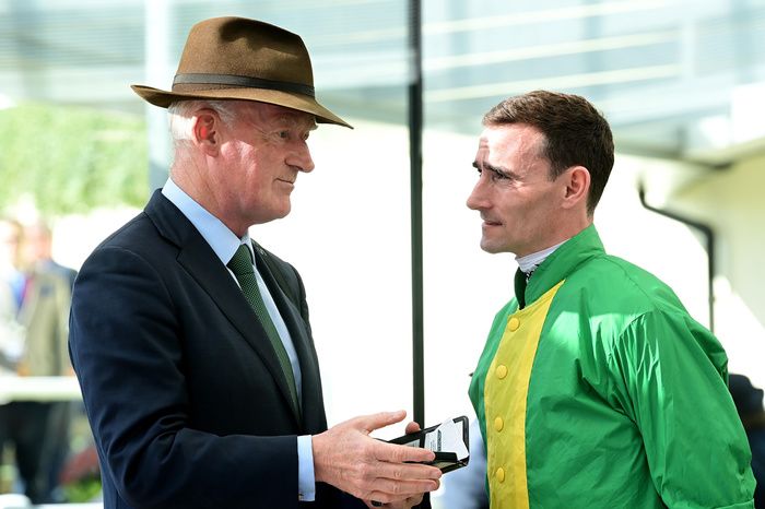 Danny Tudhope rode Make Me King to win at Pontefract 