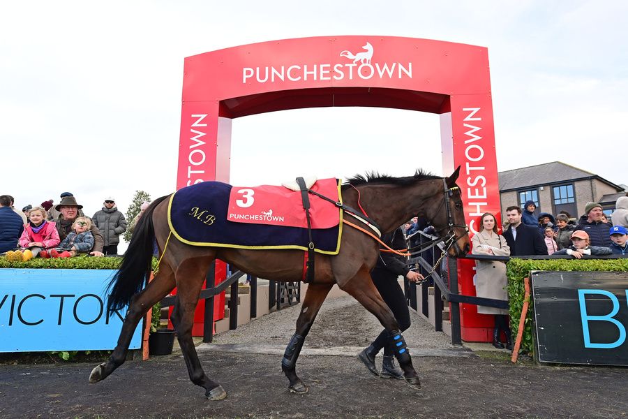 Fastorslow returns on Sunday