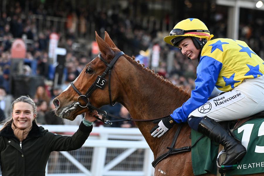 Bambino Fever and Jody Townend at Cheltenham