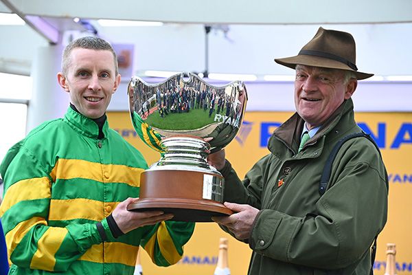 13-3-25 Cheltenham.Fact To File and Mark Walsh won the Ryanair Chase (Grade 1) for trainer Willie Mullins.Healy Racing Photo