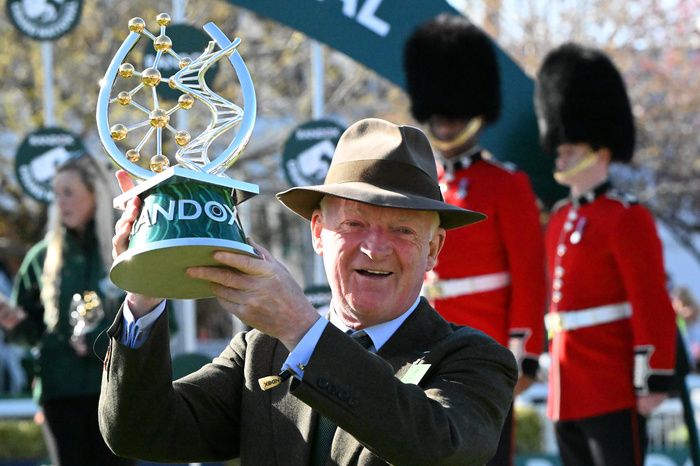 Aintree 5-April-2025Nick Rockett winning trainer Willie Mullins with the trophy after the National.Healy Racing
