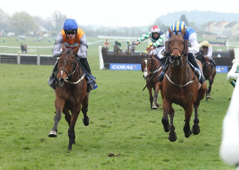 Ayr 12-April-2025Captain Cody and Harry Cobden (left) win for trainer Willie Mullins from Klarc Kent.Healy Racing