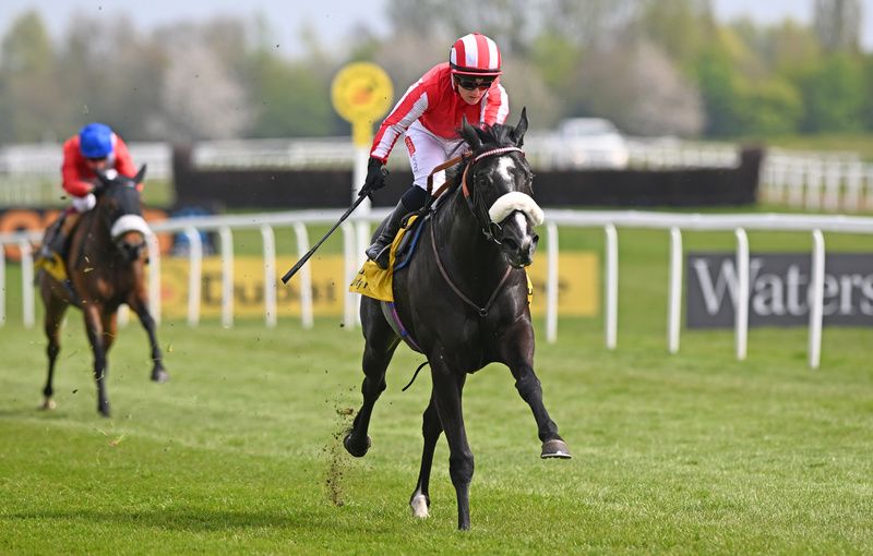 Duty First and Hollie Doyle won at Newbury. 