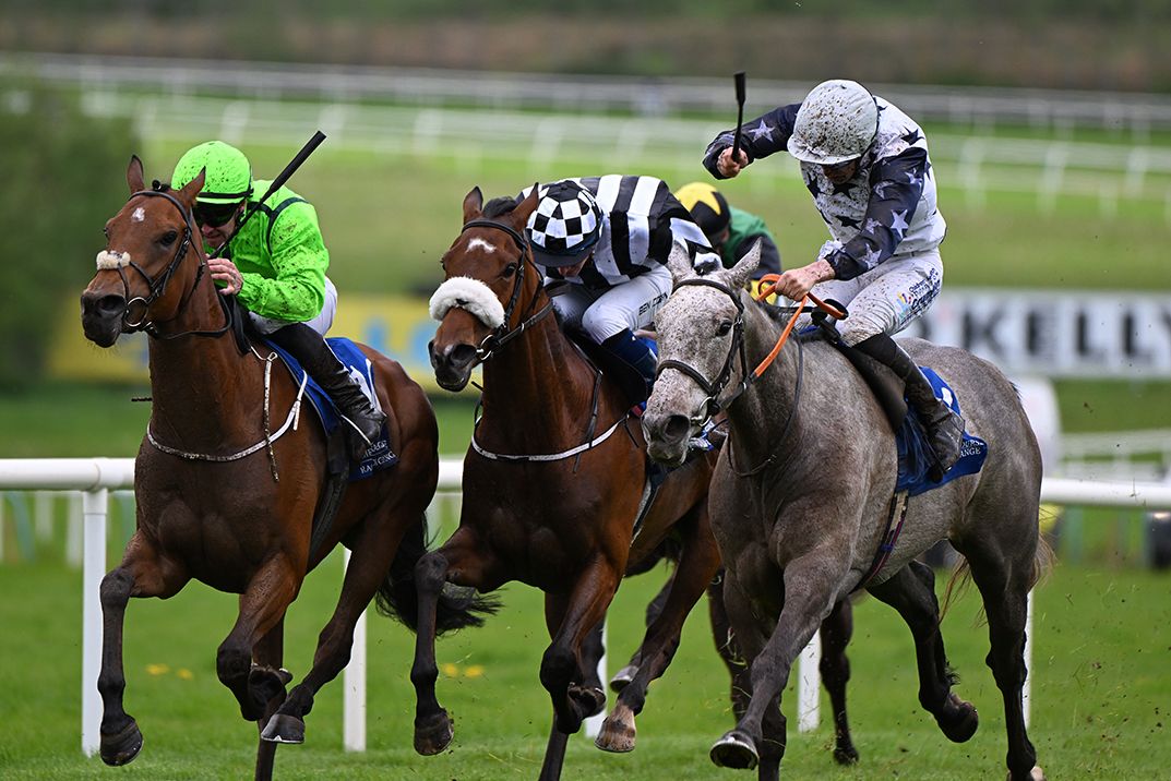 Victoria Kesia and Gary Carroll. 