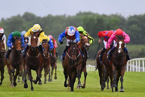 Lovely and Yudish Geerdharry (pink Colours, right)