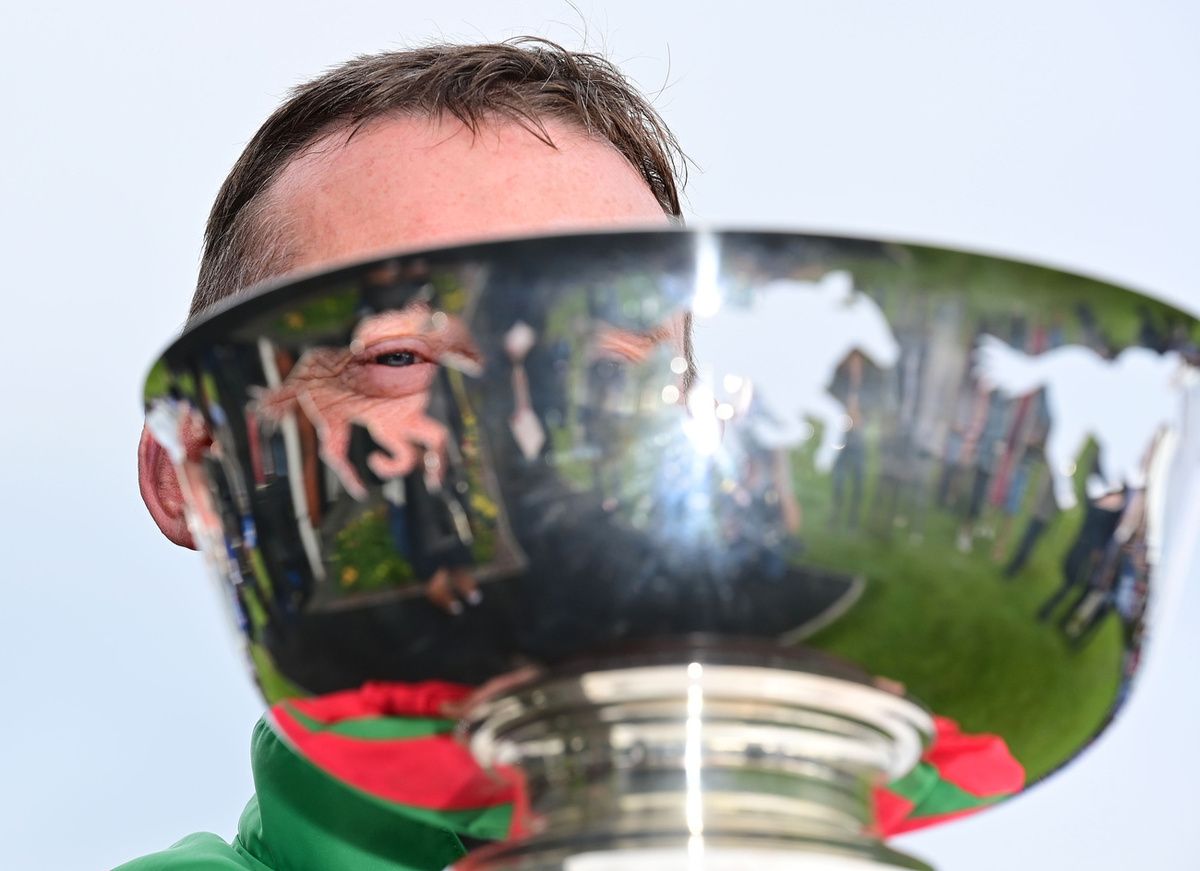 Galway 29-July-2025 Eye Spy .... Dunum and Seamie Heffernan won for trainer Natalia Lupini.Healy Racing