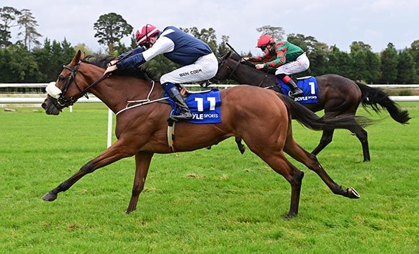 Syzygy (nearest) reels in Pandion Power  