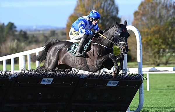 Themanintheboots and James Smith