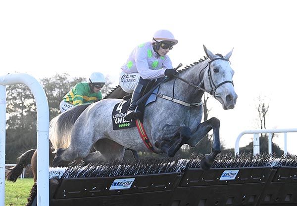 Lossiemouth and Paul Townend dominate off the front
