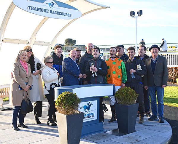 The Pints & Prosecco Syndicate pop champagne