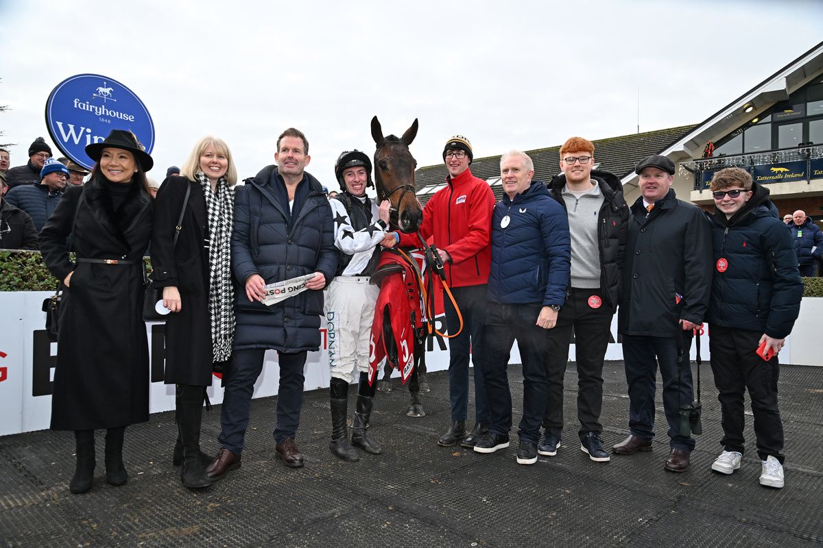 Fairyhouse 30 November 2025 win for trainer Gordon Elliott 