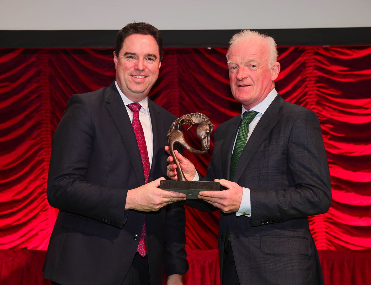 Horse Racing Ireland Awards 8-December-2025Willie Mullins winner National Hunt Award presented by Martin Heydon.Healy Racing