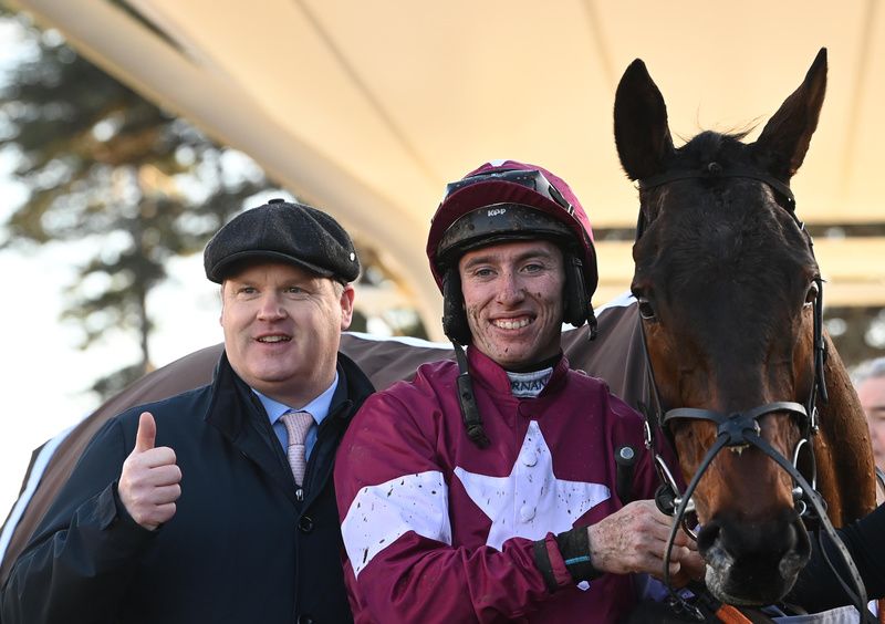 Brighterdaysahead pictured with Gordon Elliott and Jack Kennedy