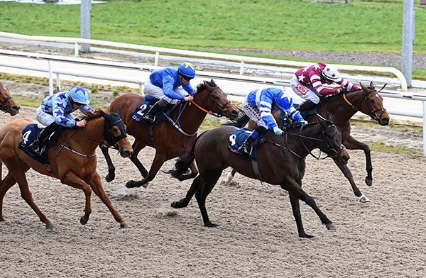 Faustyna and Chris Hayes leading