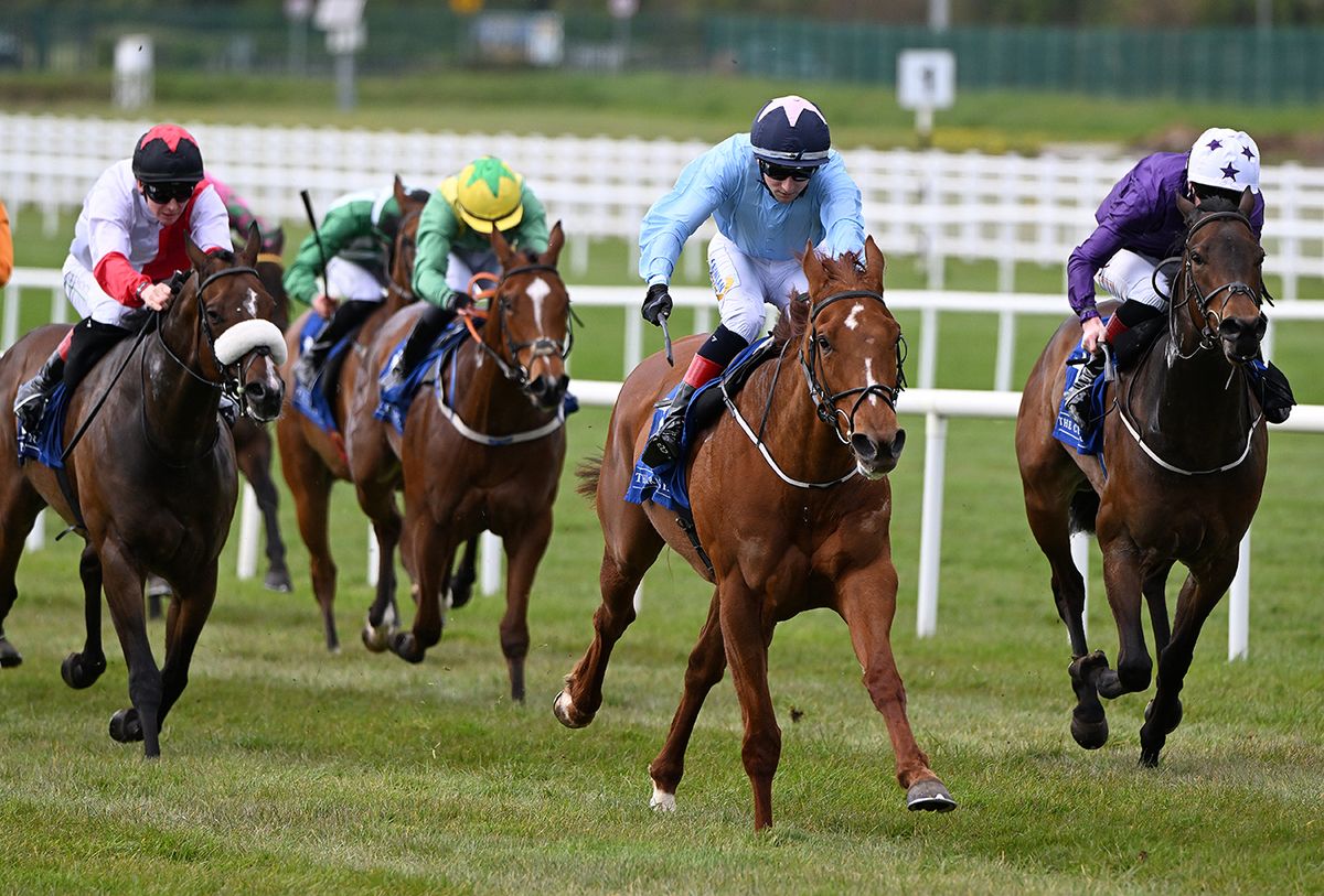 Bint Majestic Roi and Andy Slattery 