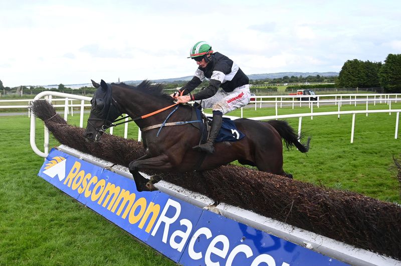 Kilkee Bay and Joey Dunne 