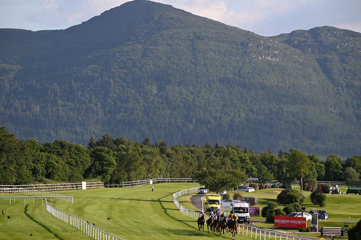 Killarney 13-July-2026The scene from the County Kerry venue with Torc and Mangerton Mountains as Vauntingly and Dylan BRowne McMonagle win for owner Stonestreet Stables and trainer Joseph O'Brien.Healy Racing