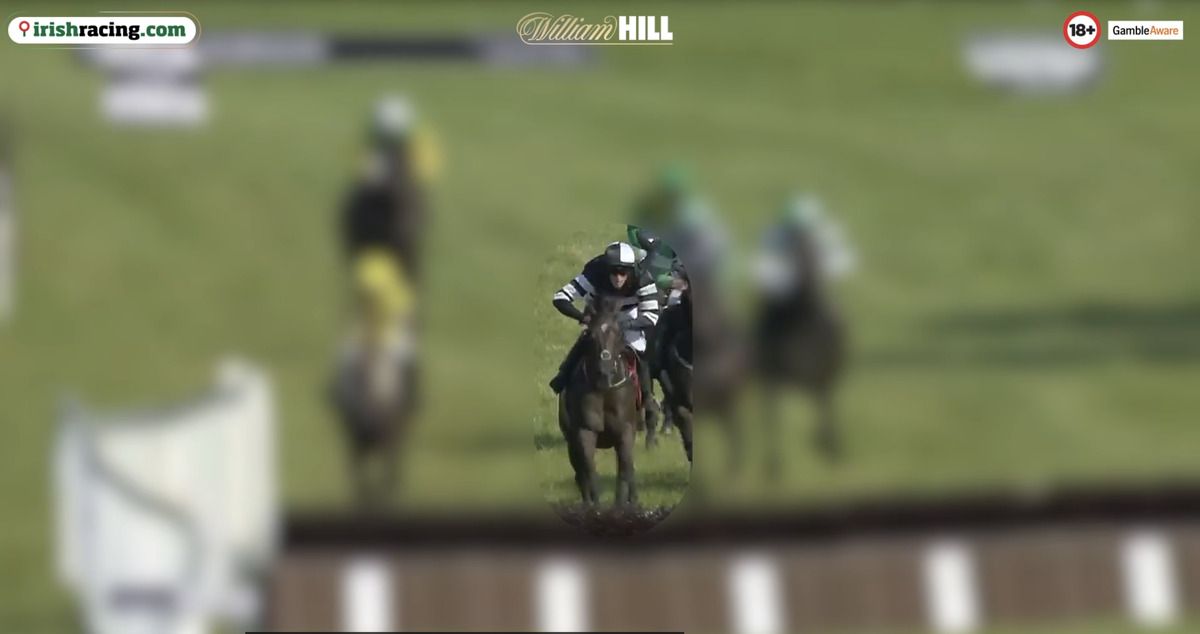Carl Millar produces an incredible piece of horsemanship when his saddle slips
