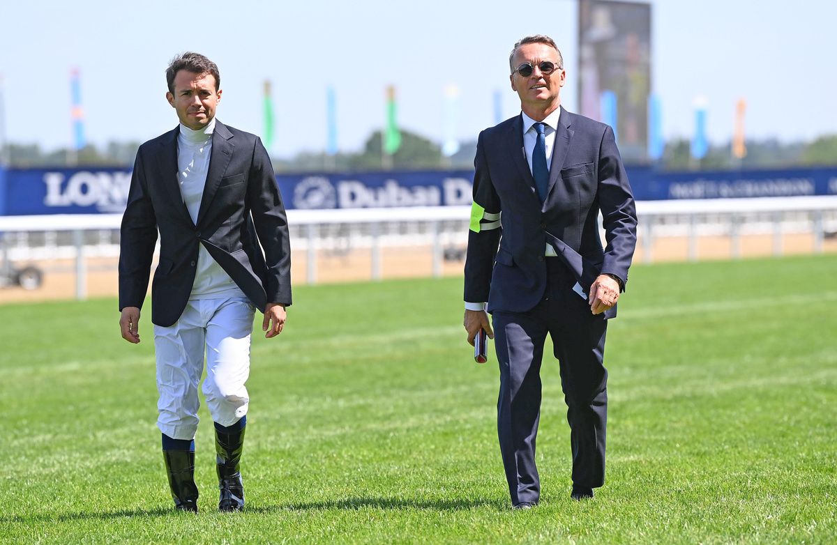Mikael Barzalona and Francis Henri Graffard combined to win the Prix Maurice de Gheest with Samangan