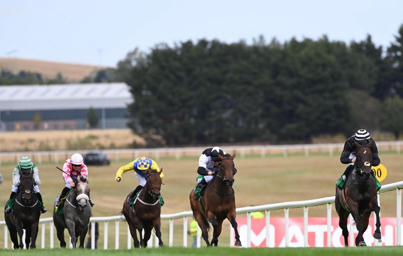 Likedbymike and Joey Sheridan win for trainer Michael Byrne Healy Racing 