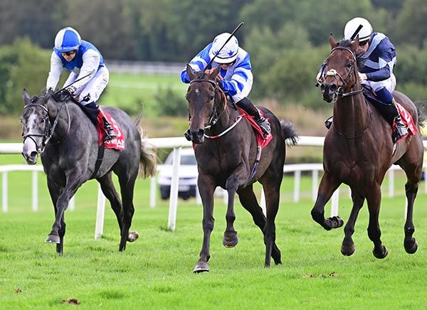  Ryefield Dasher and Nicola Burns (centre) 